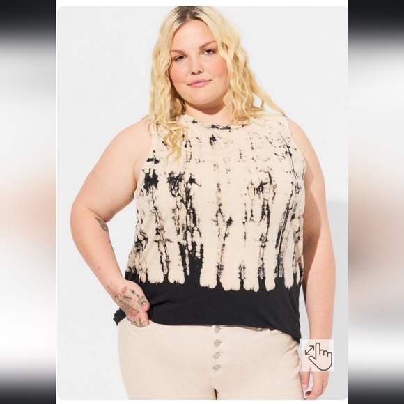 TORRID VINTAGE SLASH BACK TANK L - Picture 3 of 9